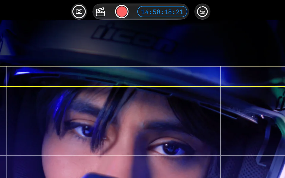 Capture controls: Snapshot, Slate, Record, and timecode sit together on the Status Toolbar.